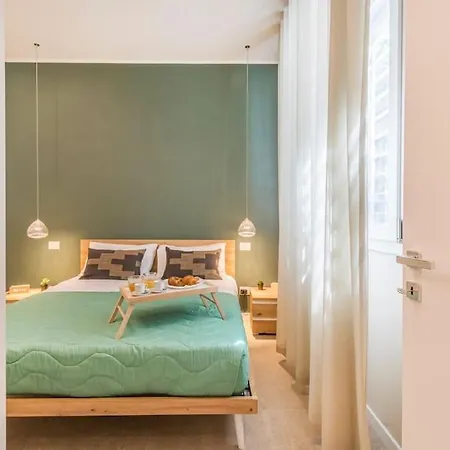 Escape - In The Heart Of Motorvalley Apartman *