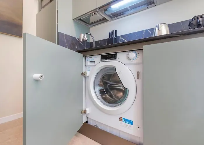 Apartament Escape - In The Heart Of Motorvalley *