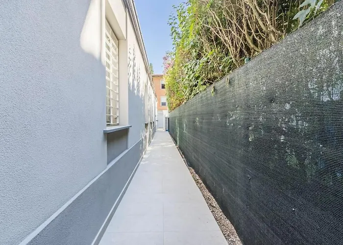 Escape - In The Heart Of Motorvalley Apartament