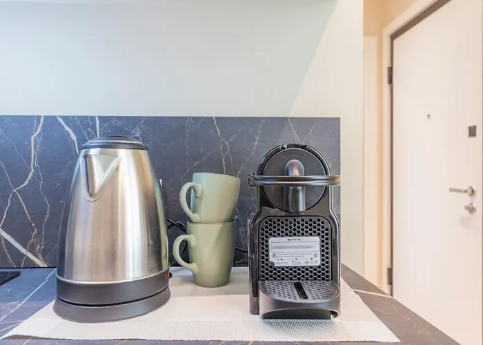 Escape - In The Heart Of Motorvalley * Μόντενα