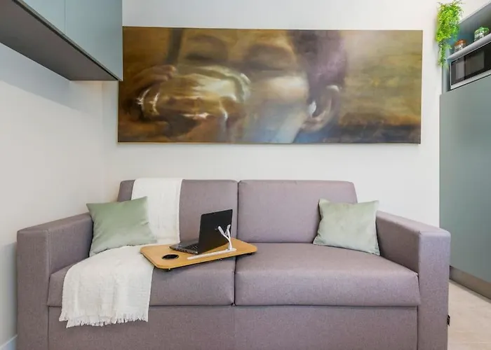 Escape - In The Heart Of Motorvalley * Μόντενα